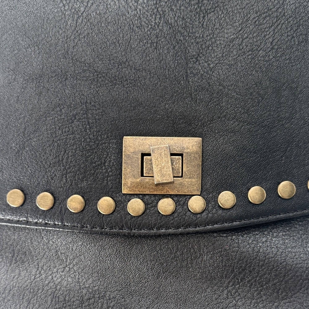 Black Leather Handbag - Picture 6 of 7